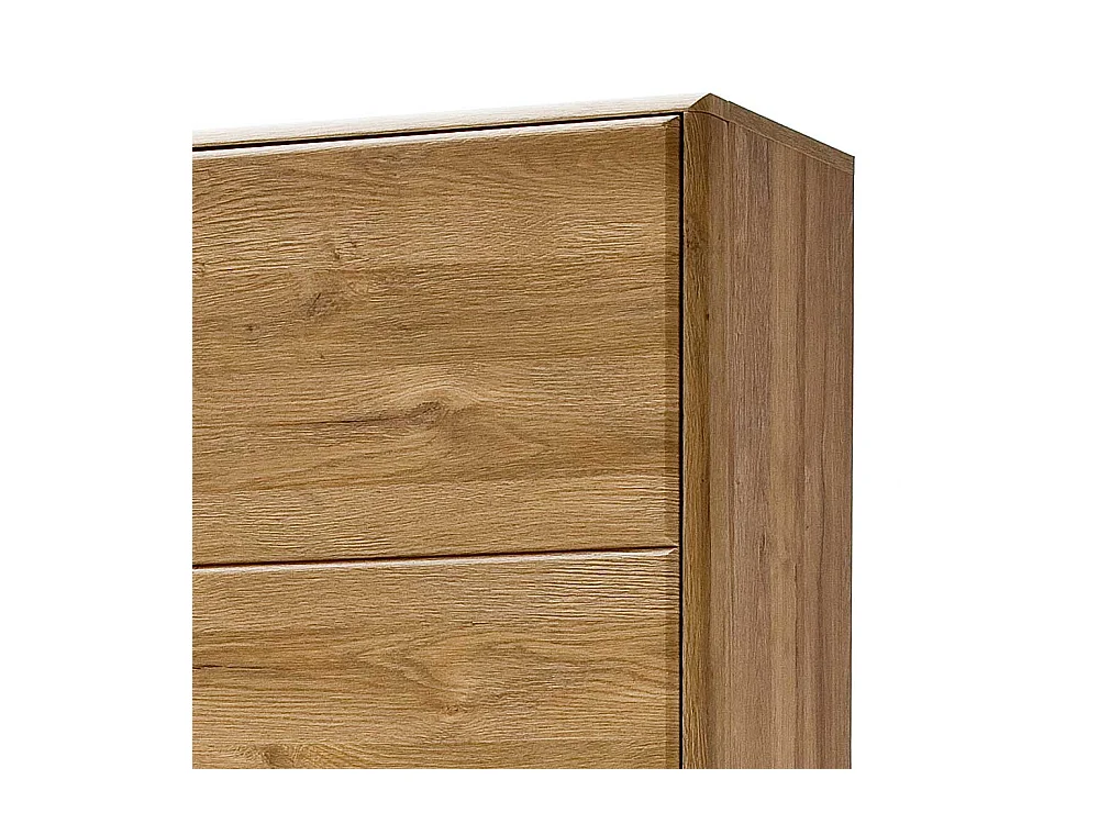 Vitrinenschrank in Wildeichefarben Landhaus Design