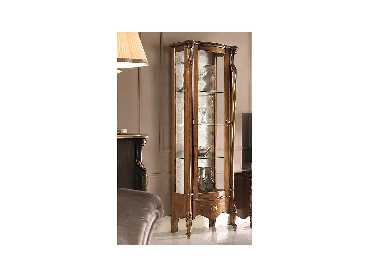 Vitrine Barock in italienischem Design Nussbaumfarben