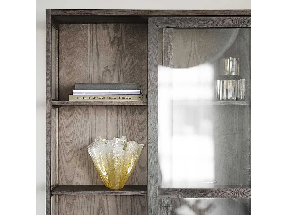 Wohnzimmer Vitrinenschrank in Eiche Dunkelbraun zwei Schubladen und zwei Glastüren