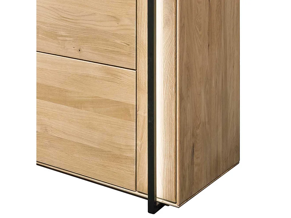 XL Wohnzimmervitrine in Asteichefarben Massivholz und Glas