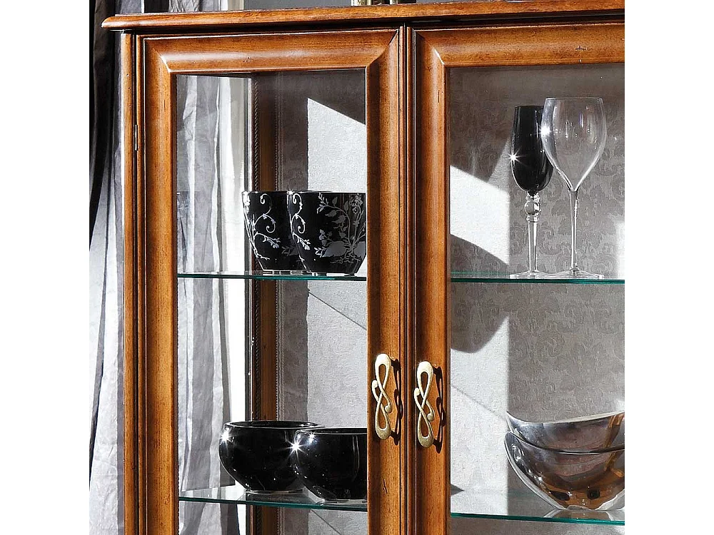 Standvitrine im italienischen Design 100 cm breit