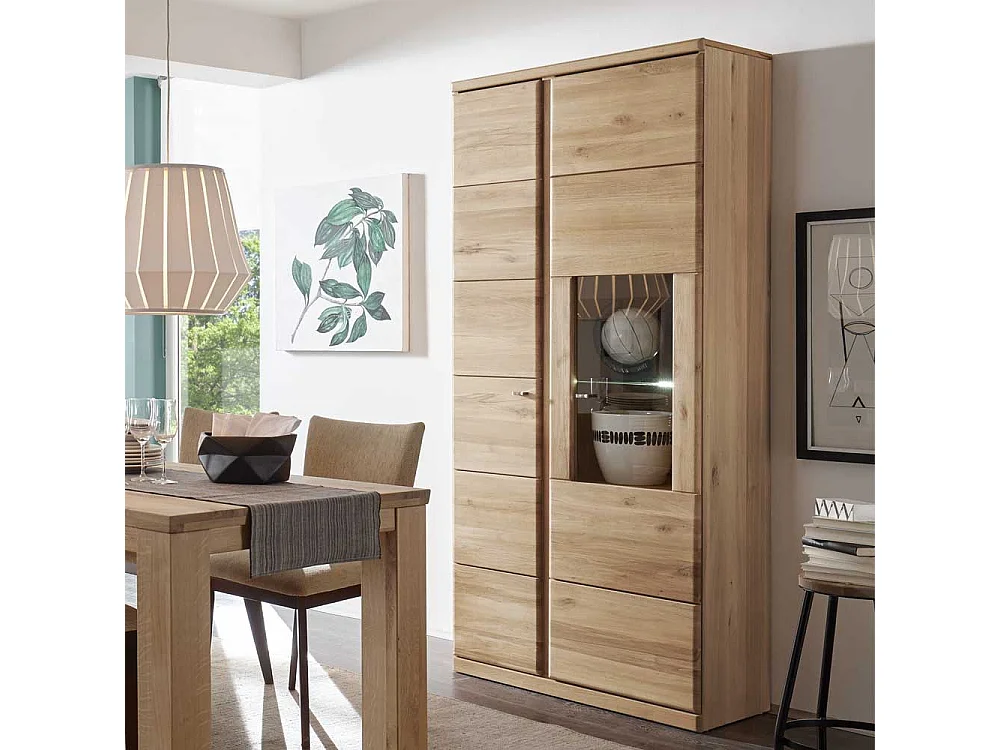 Standvitrine aus Wildeiche Bianco geölt LED Beleuchtung