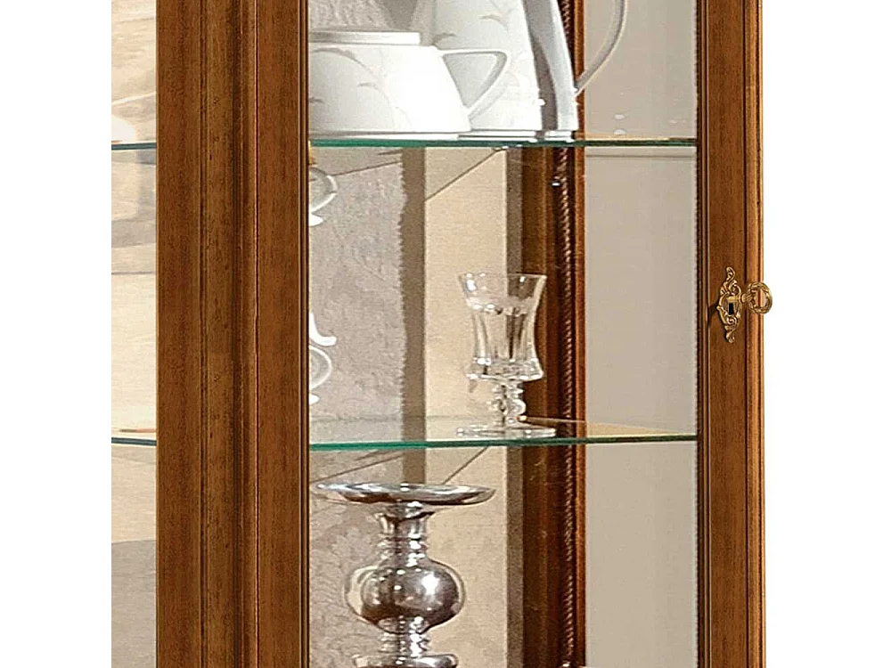 Esszimmervitrine in Nussbaumfarben italienischen Design