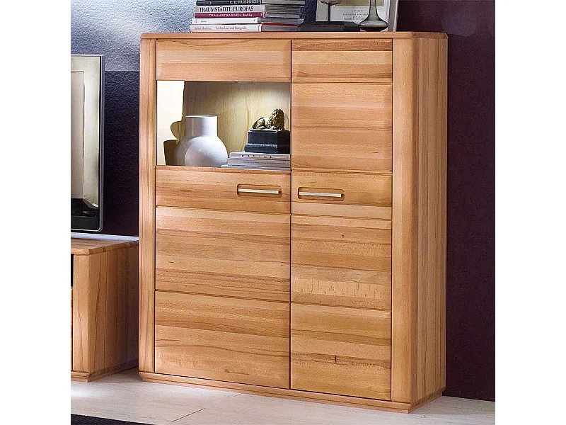 Wohnzimmervitrine in Kernbuchefarben weiße Beleuchtung