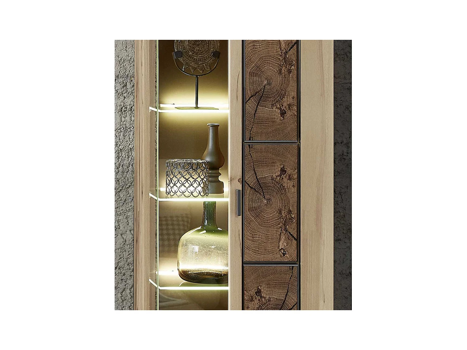 Wandvitrine in Wildeiche Hirnholz Optik modern