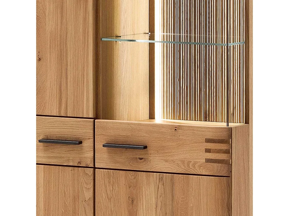 Standvitrine in Balkeneiche Bianco furniert 75 cm breit