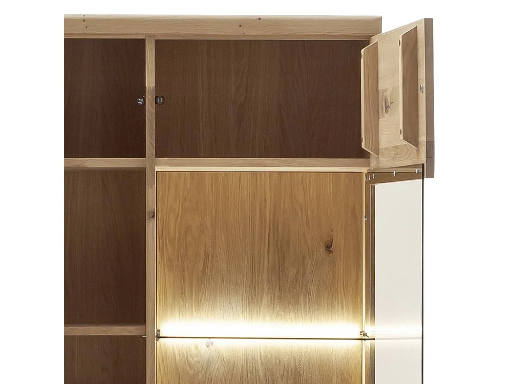 Wohnzimmervitrine Standvitrine aus Asteiche Massivholz 203 cm hoch