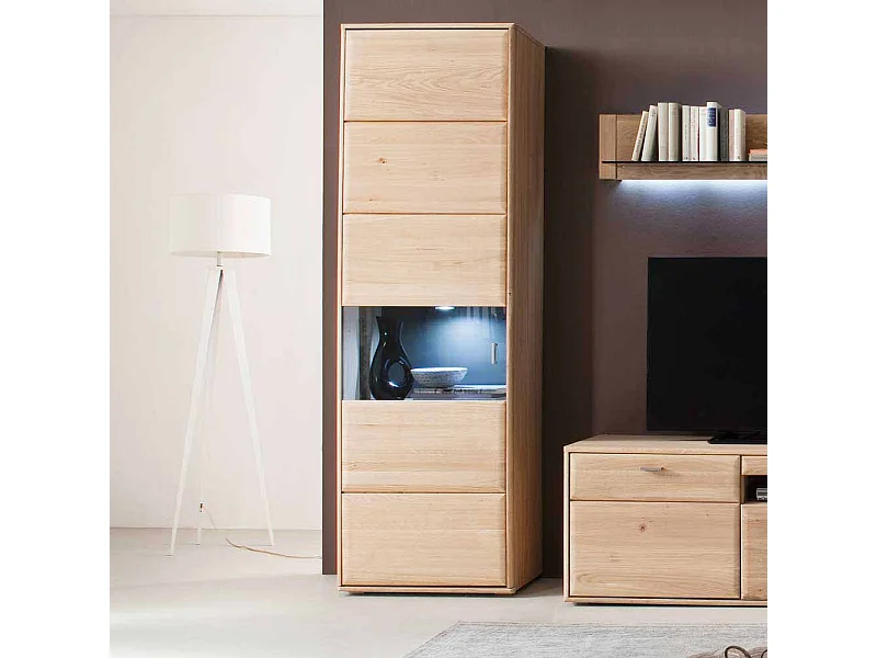 Wohnzimmervitrine aus Eiche hell geölt LED Beleuchtung