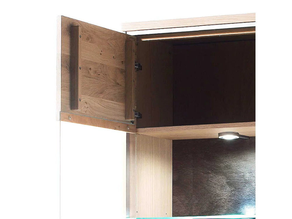 Wohnzimmervitrine in Asteiche Bianco furniert Landhaus Design