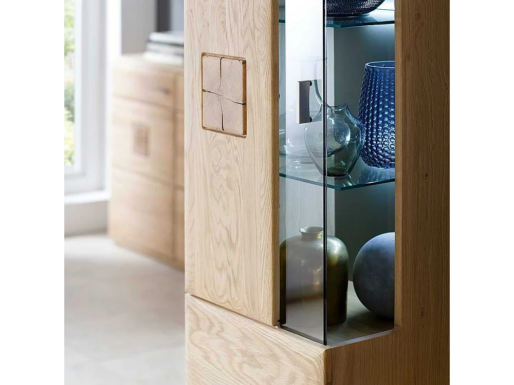 Standvitrine aus Eiche Bianco 60 cm