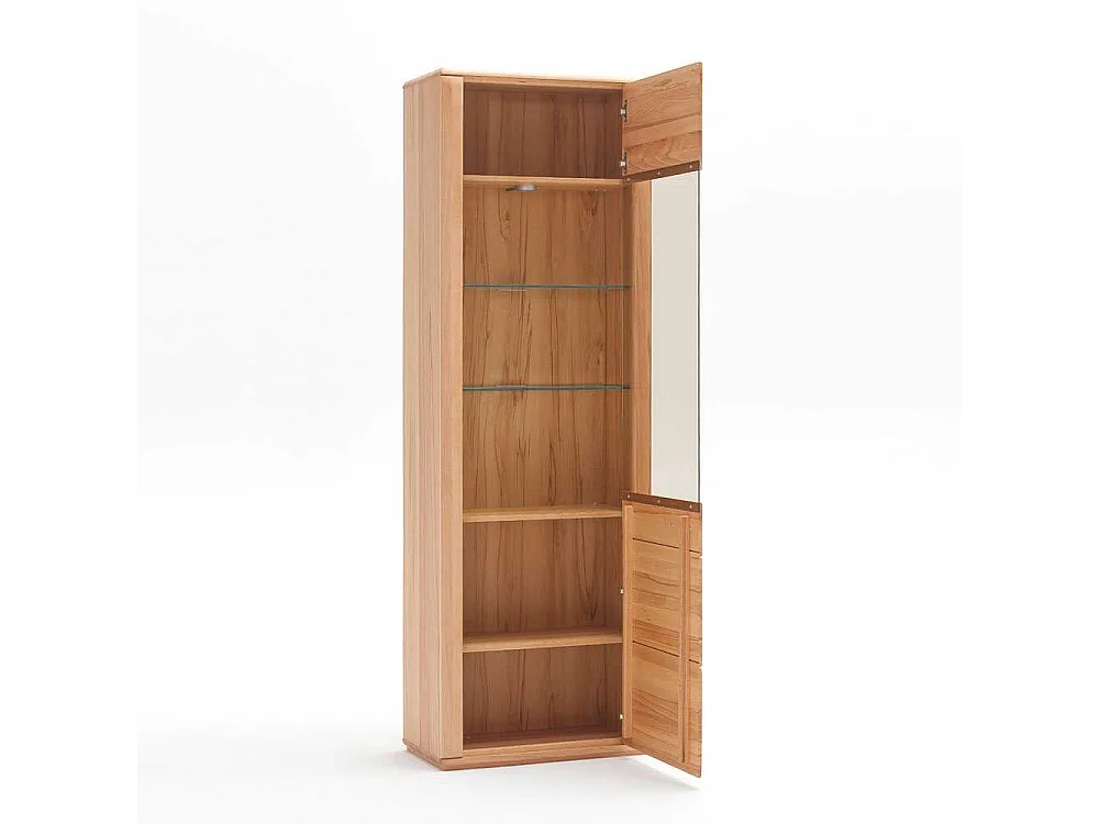 Standvitrine in Kernbuchefarben mit weißer Beleuchtung