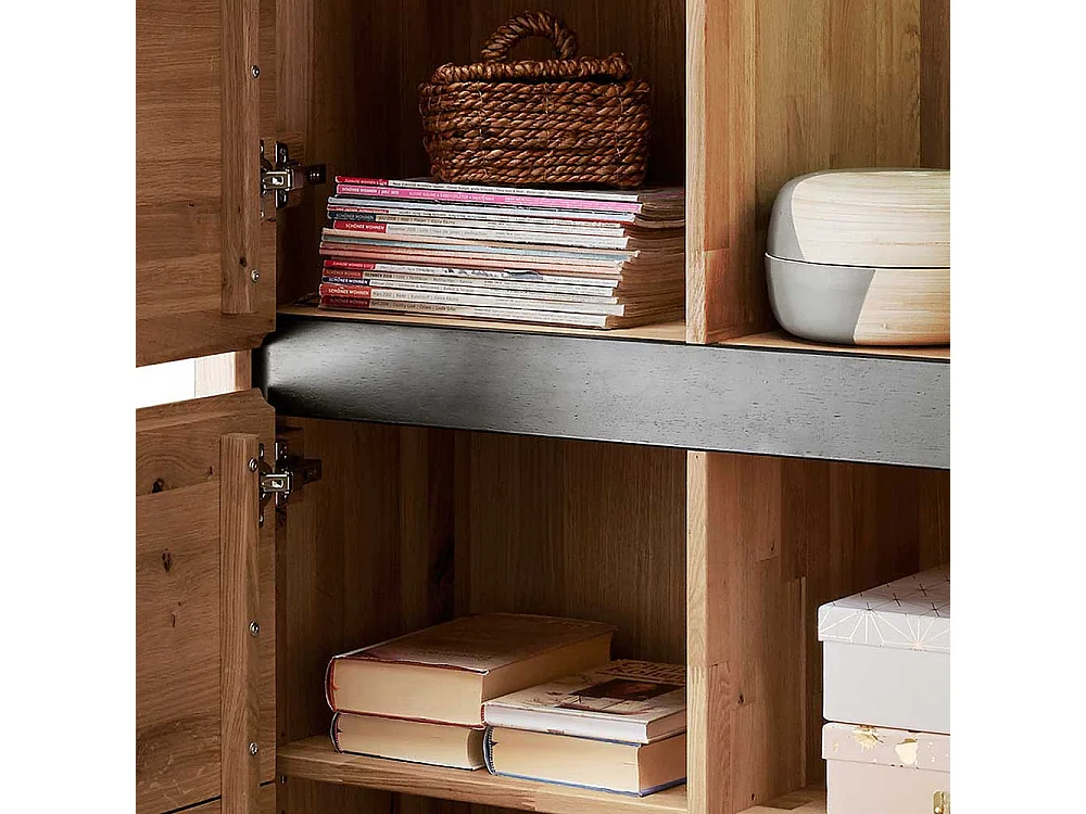 XL Wohnzimmervitrine aus Wildeiche Massivholz Hirnholzeinlagen