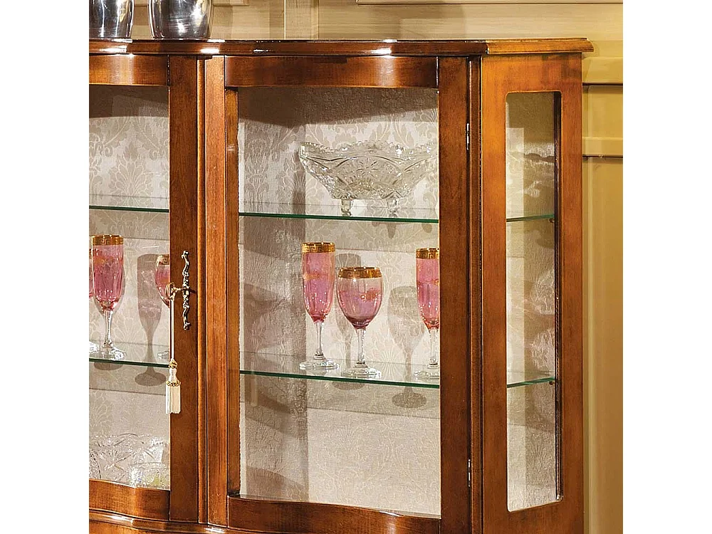 Standvitrine mit Nussbaum furniert Barock Design