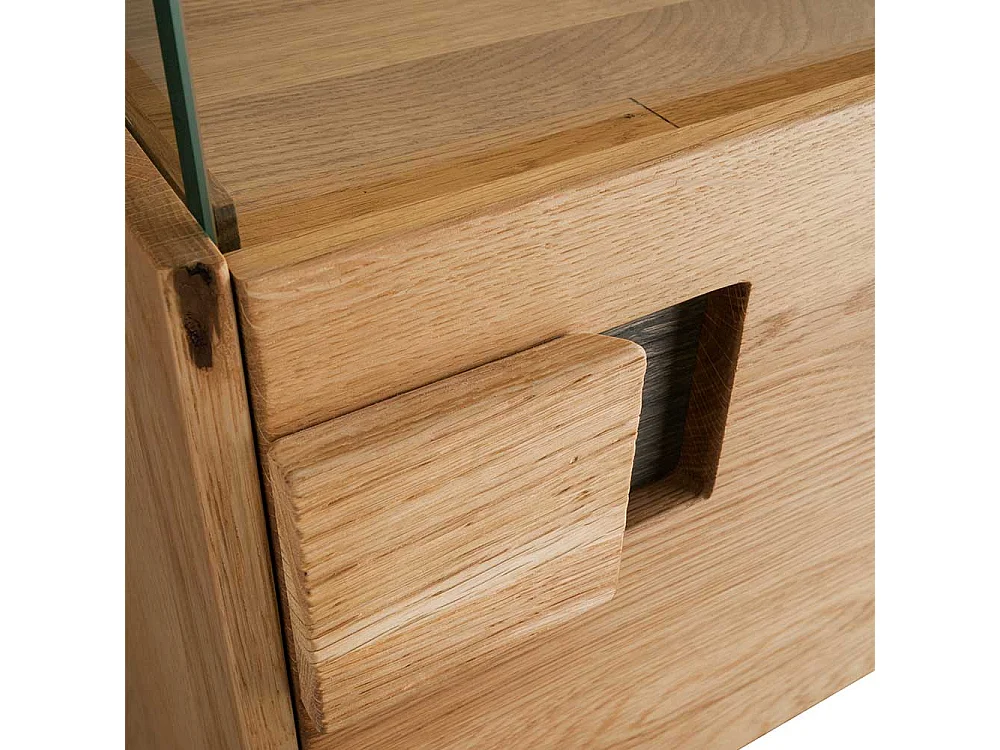 Hängevitrine aus Wildeiche und Eiche Massivholz Glaseinsatz