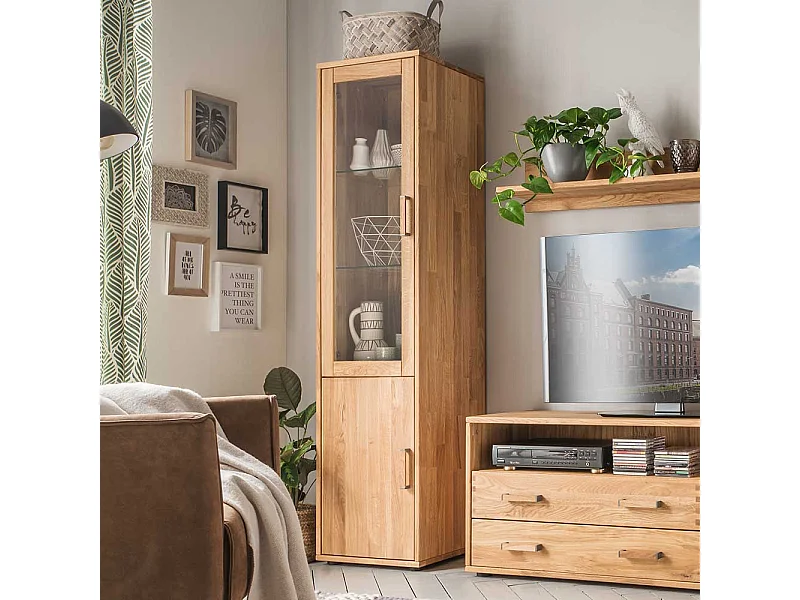 Wohnzimmervitrine aus Eiche Massivholz modern
