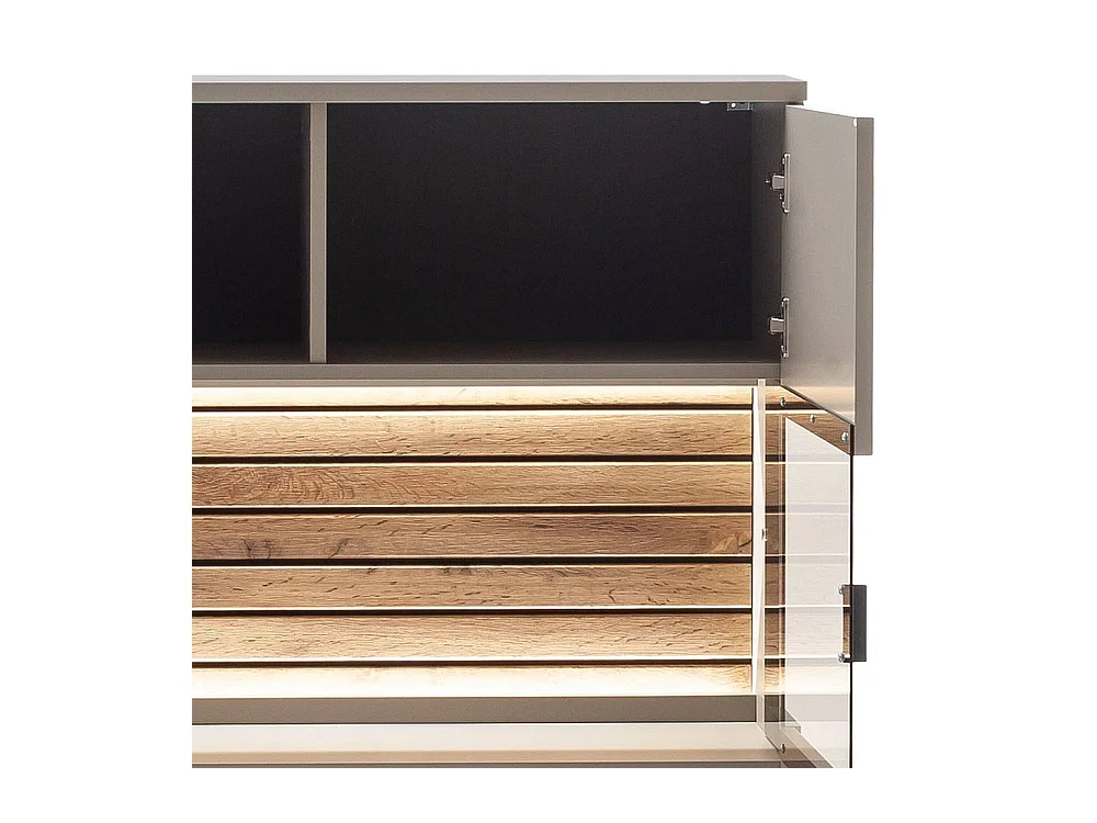 Highboard Esszimmervitrine mit Glastüren in modernem Design