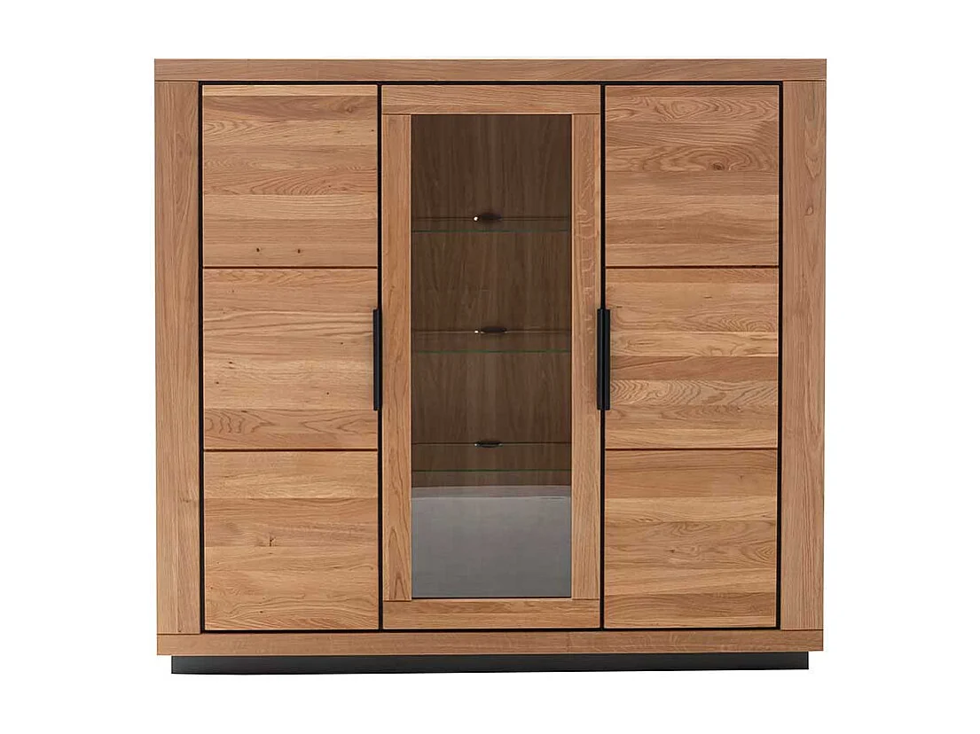 Esszimmervitrine in Wildeichefarben teilmassiver Oberfläche