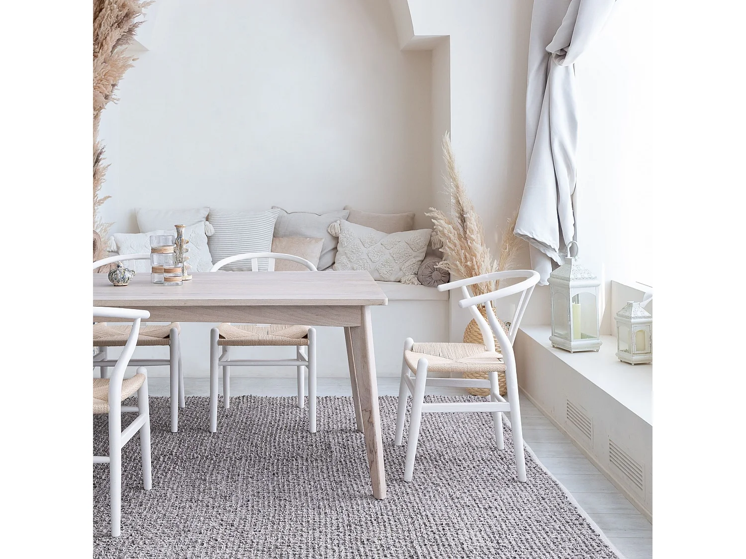 Chaise de salle à manger en bois blanc et assise tressée - KEA