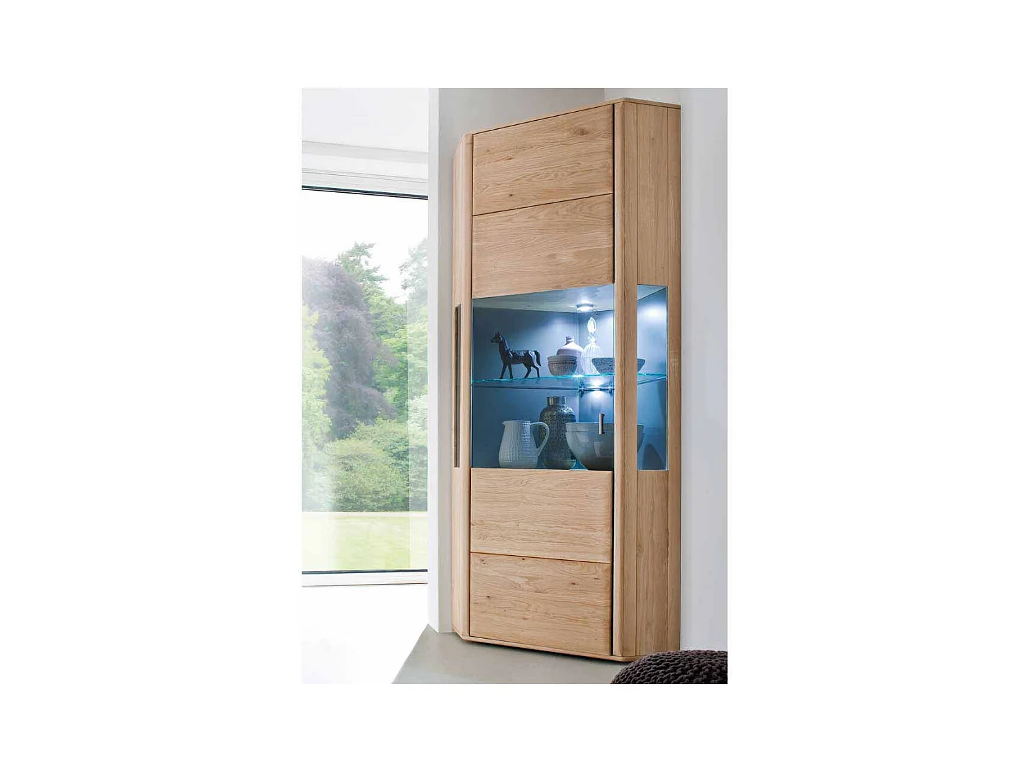 Eckvitrineneschrank aus Eiche Bianco LED Beleuchtung