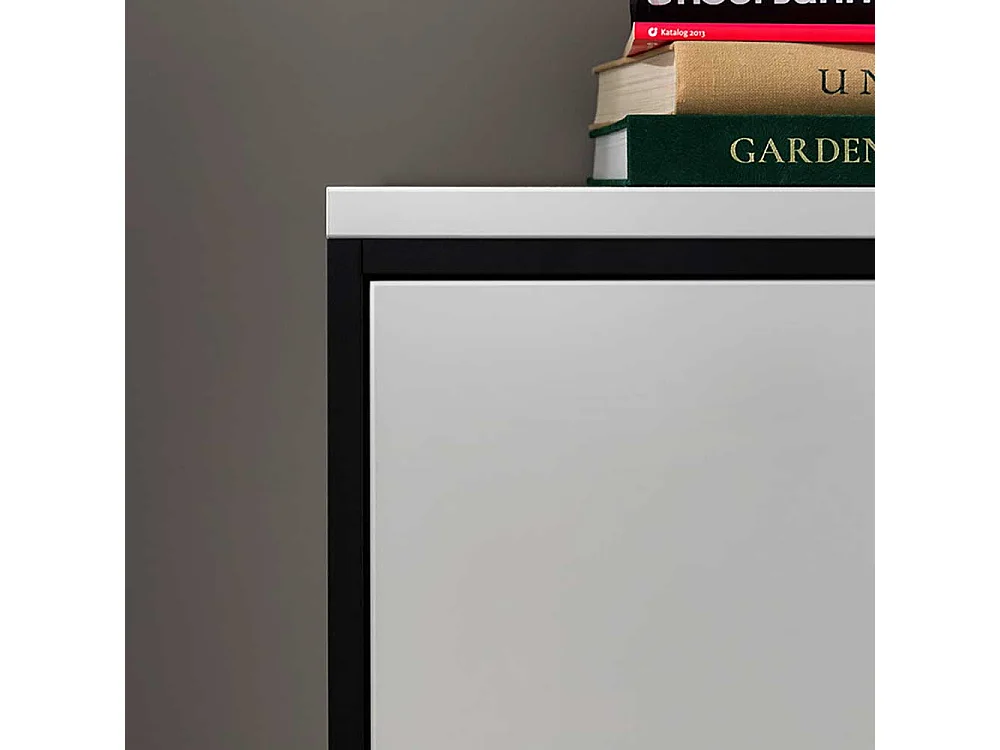 Esszimmer Highboard weiss und Schwarzgrau 136 cm hoch - 84 cm breit