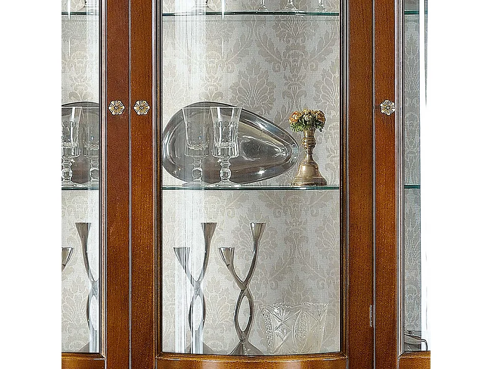 Esszimmervitrinenschrank in Nussbaumfarben Barockstil