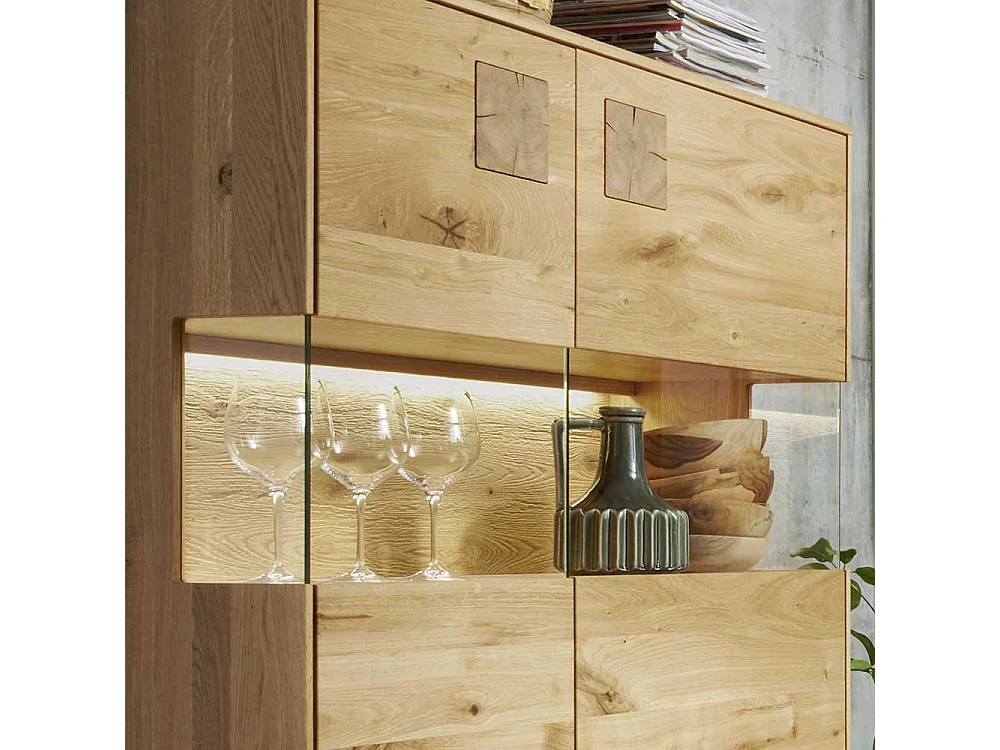 Wohnzimmer Highboard massiv in Wildeichefarben Glastüren
