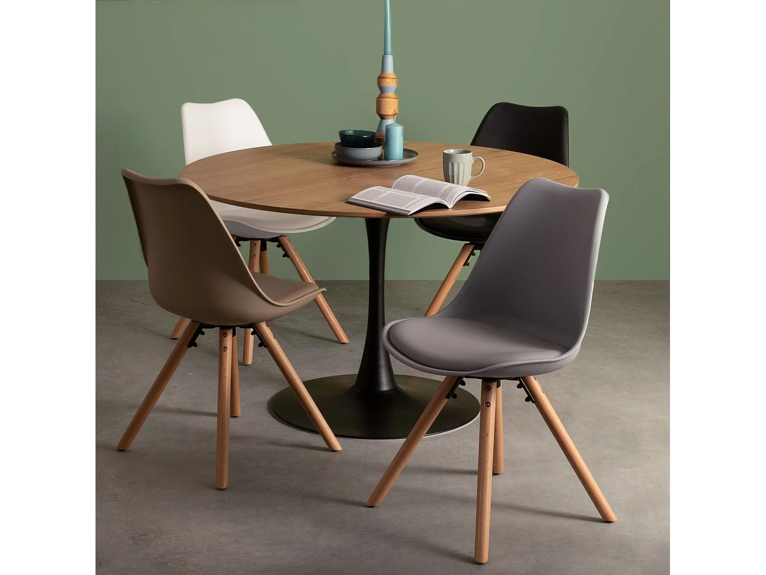 Table à manger ronde tulipe en métal noir L120 4 places - BLOSSOM