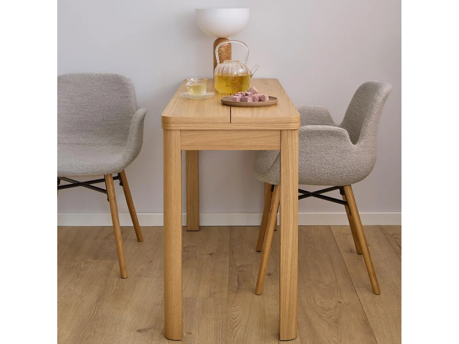 Table rectangulaire à volets chêne clair 2/4 places L120 - MILA