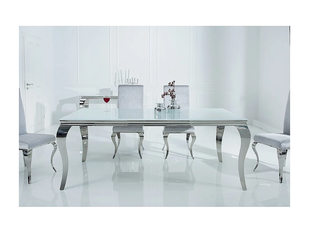 Table de salle à manger VELENA – Acier argenté et verre opale – 180 cm – Style baroque moderne