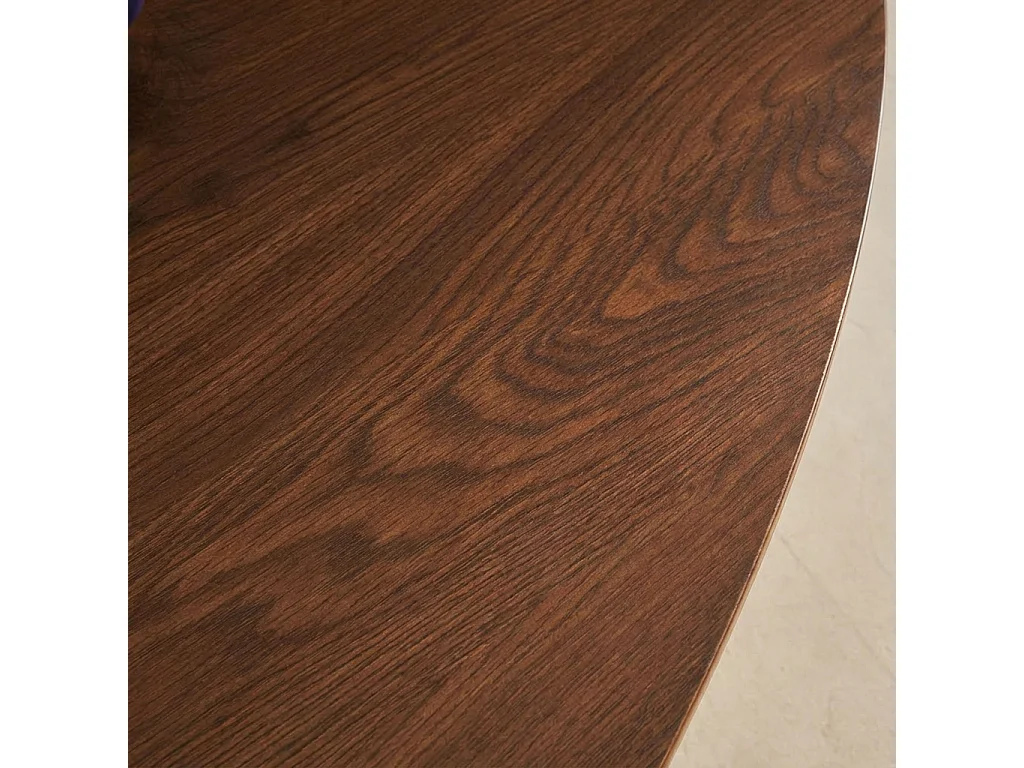 Table basse ovale pieds chromé et effet bois de noyer