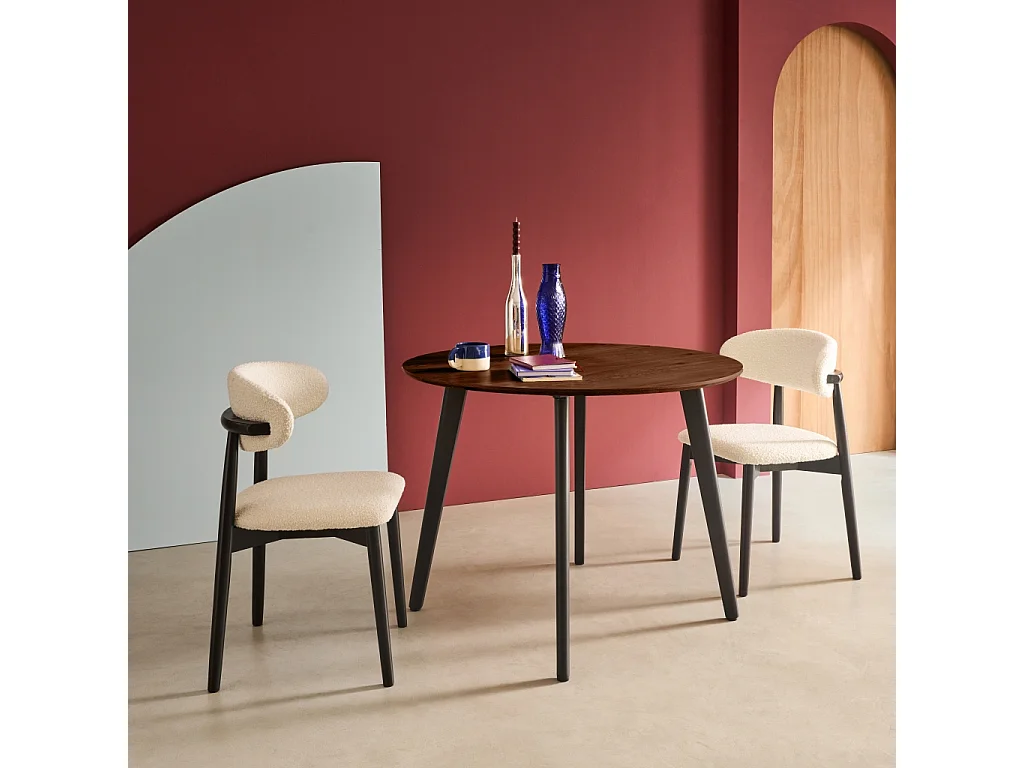 Tavolo da pranzo rotondo effetto legno con gambe in metallo nero 4