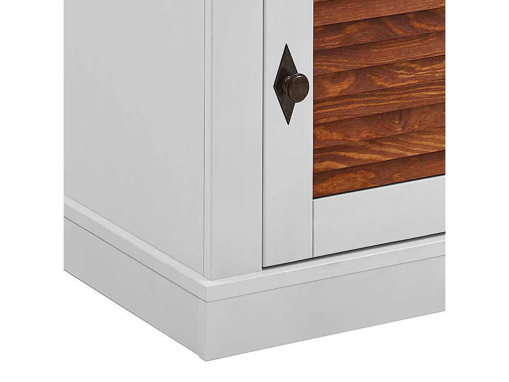 Nachtschränkchen in Weiß und Bernsteinfarben Landhausstil