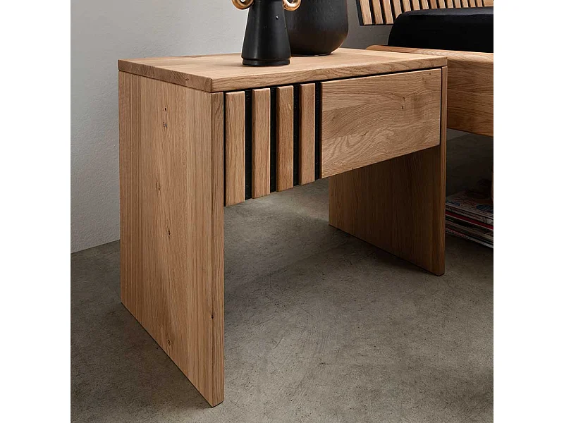 Nachttischkommode aus Wildeiche Massivholz modernem Design