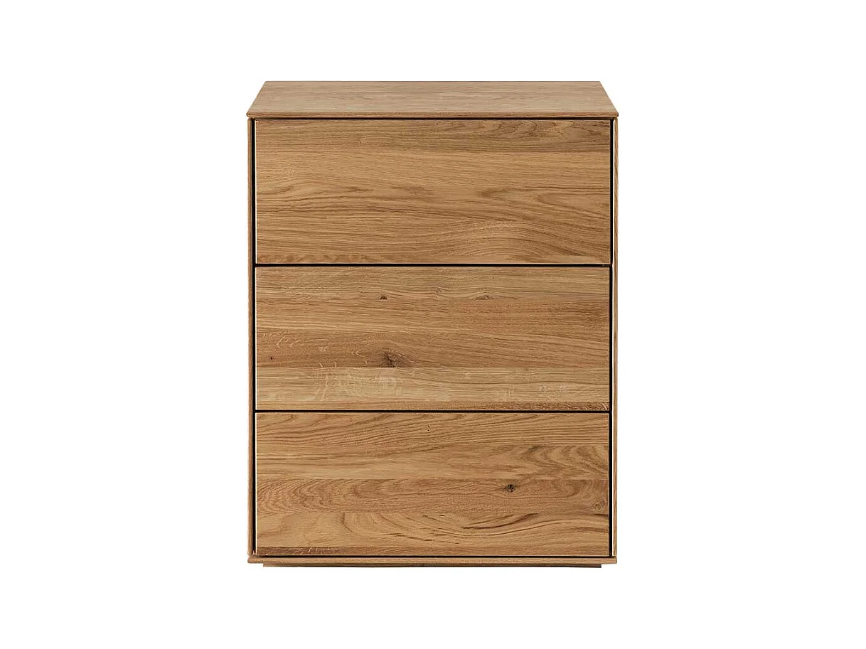Nachtkommode aus Wildeiche Massivholz Oberfläche geölt