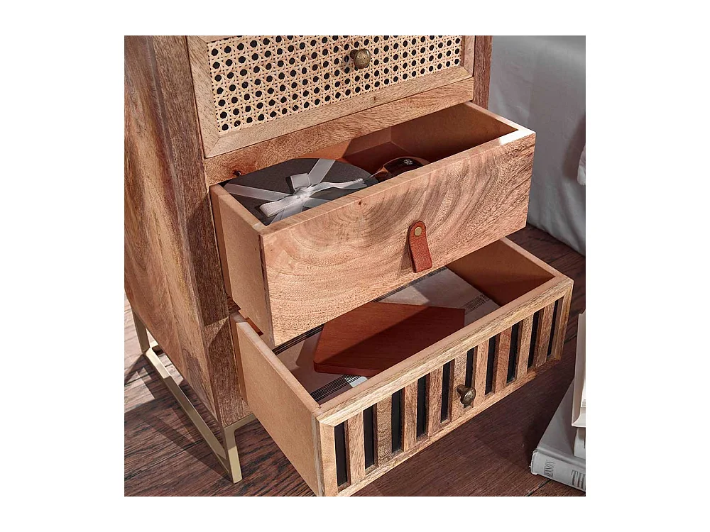 Nachttischschrank aus Mangobaum Massivholz drei Schubladen