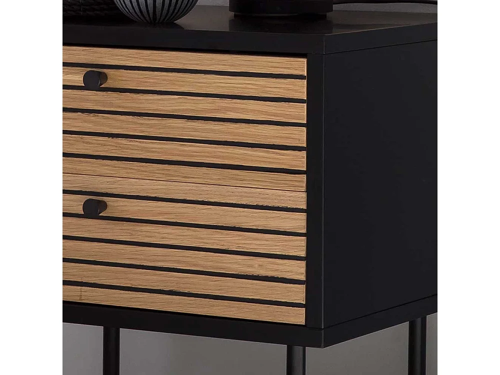 Nachtkommode in Eichefarben und Schwarz Vierfußgestell