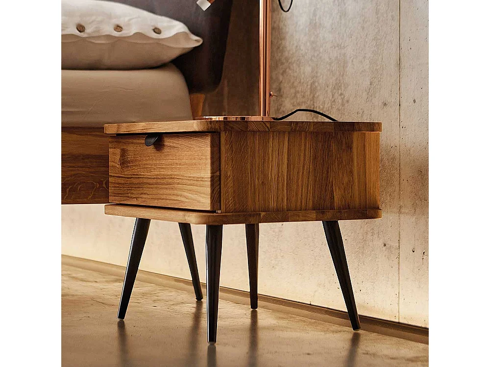Nachttischkommode aus Wildeiche Massivholz Industry und Loft Stil