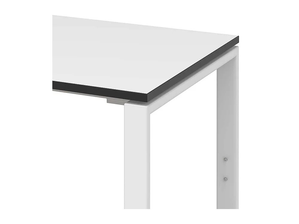 H�henverstellbarer Schreibtisch in Wei� modern