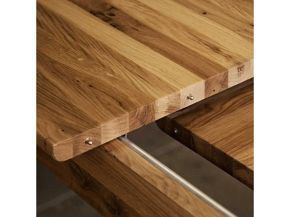 Tisch aus Wildeiche Massivholz 100 cm tief