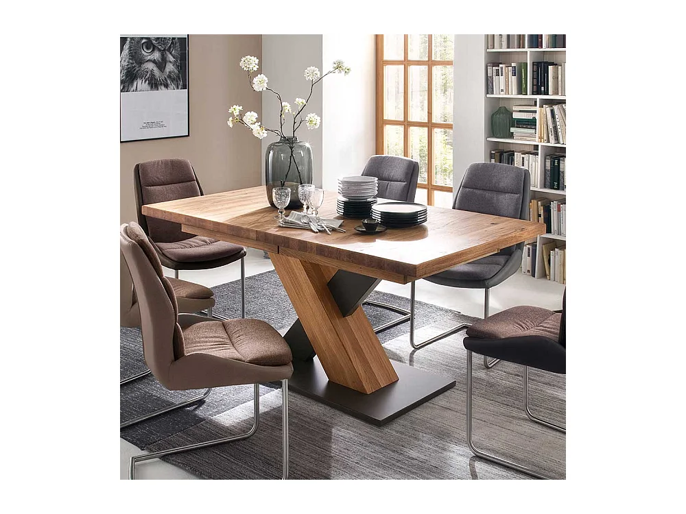 Esszimmertisch in Wildeichefarben und Schwarz Mittelauszug