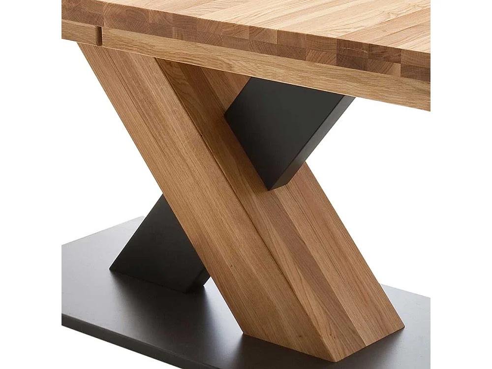 Esszimmertisch in Wildeichefarben und Schwarz Mittelauszug