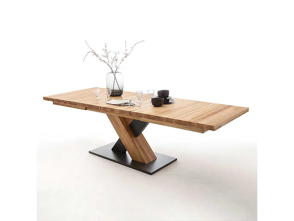 Esszimmertisch in Wildeichefarben und Schwarz Mittelauszug