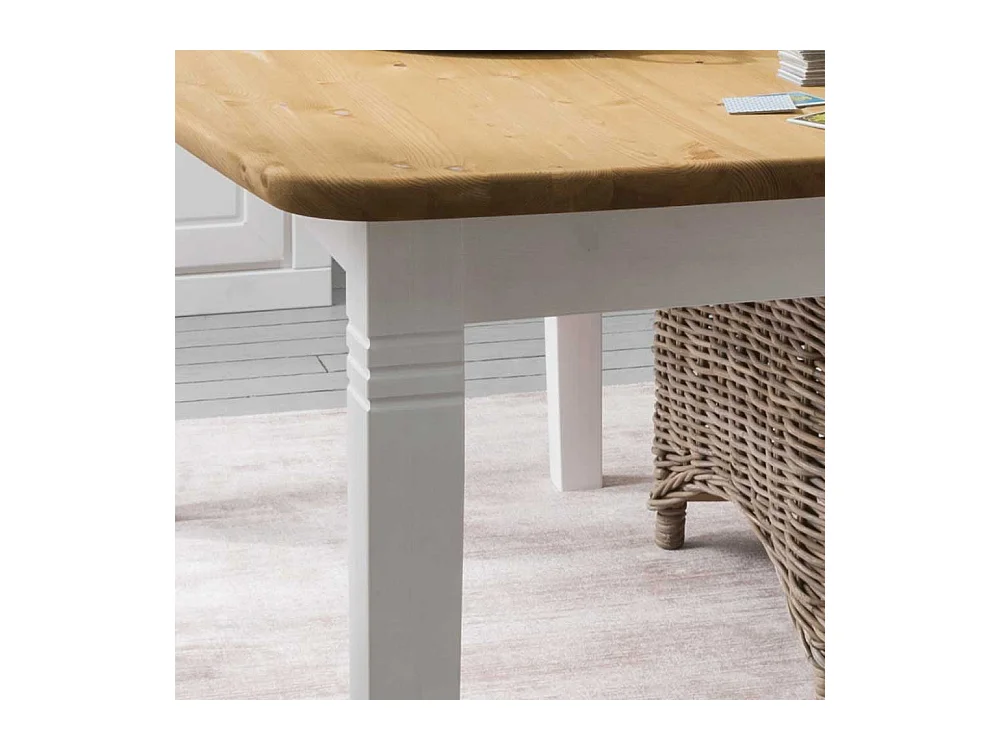 Küchen Tisch in Weiß und Kieferfarben Kulissenauszug