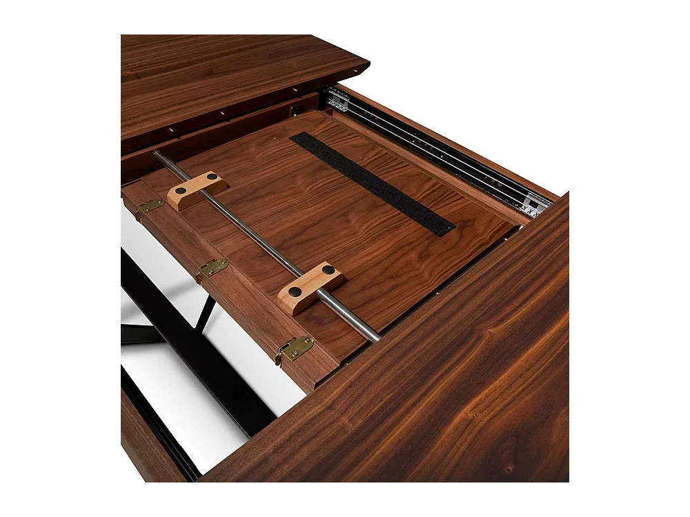 Küchentisch in Walnussfarben Mittelauszug