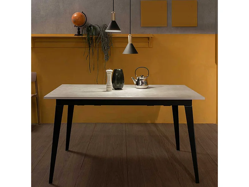 Tisch Esszimmer in Antikweiß und Schwarz verlängerbar