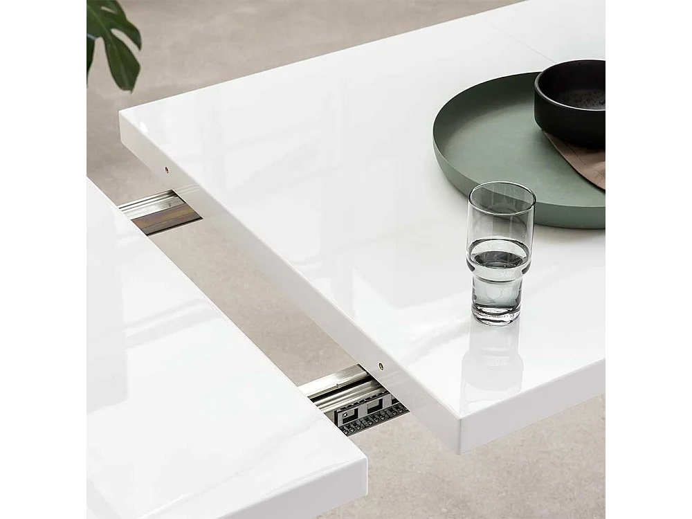 Esszimmer Tisch in Weiß Hochglanz Mittelauszug