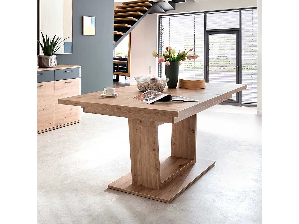 Esszimmer Tisch in Eichefarben Mittelauszug
