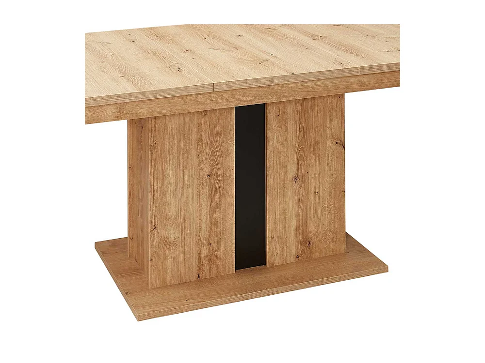 Esstisch in modernem Design einer Einlegeplatte