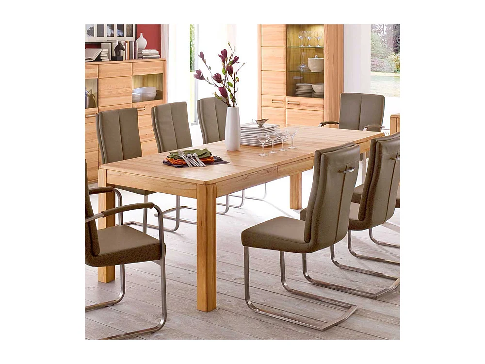 Massivholztisch in Kernbuchefarben Eiche