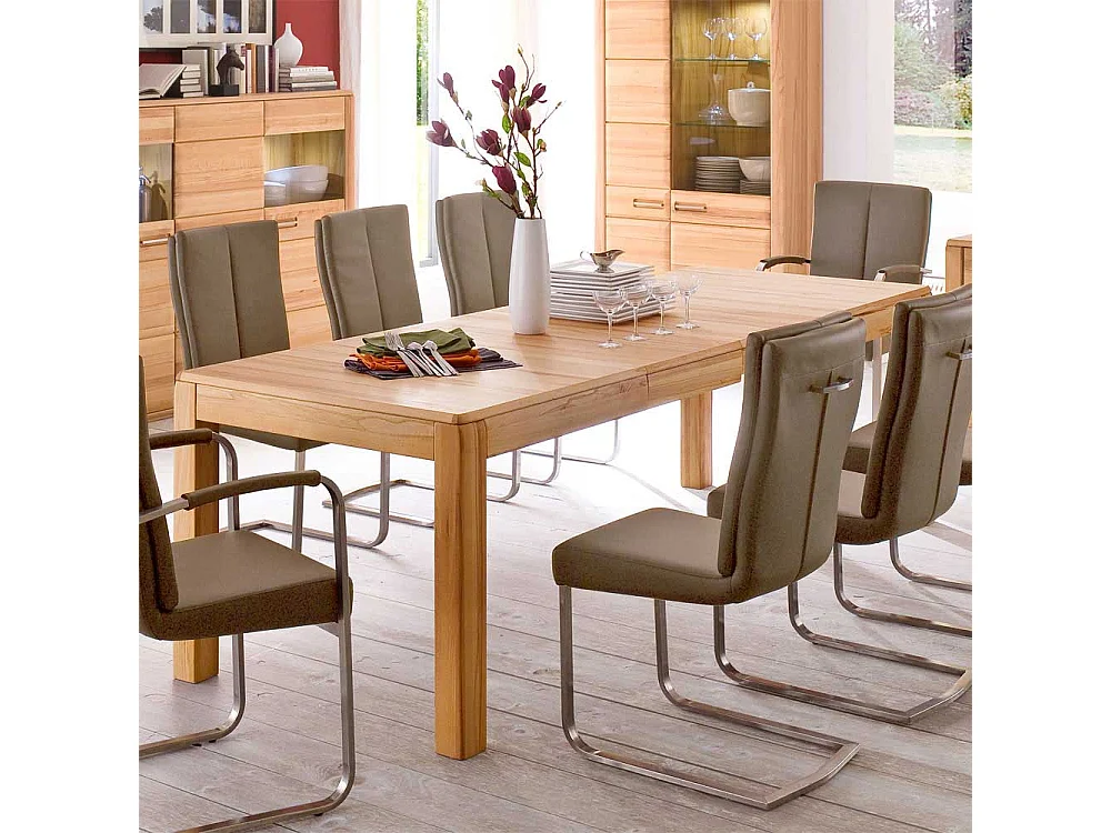 Massivholztisch in Kernbuchefarben Eiche